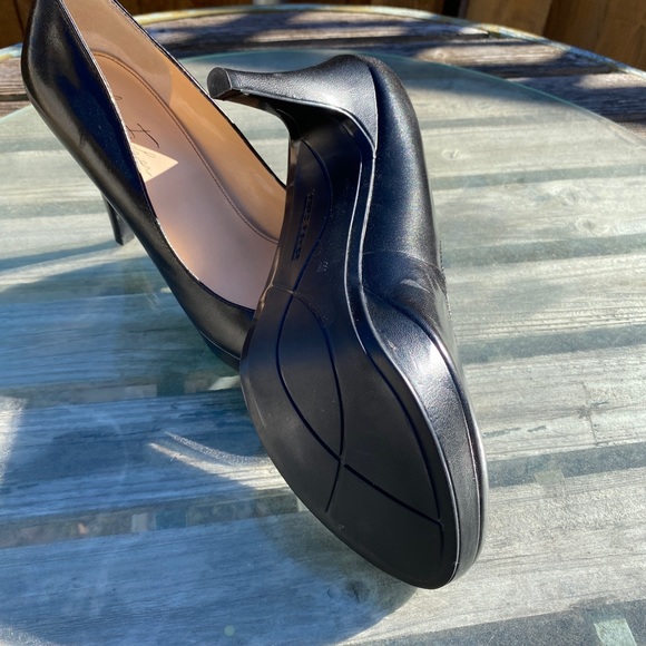 Marc Fisher Platform Heels 8.5 - Picture 3 of 7